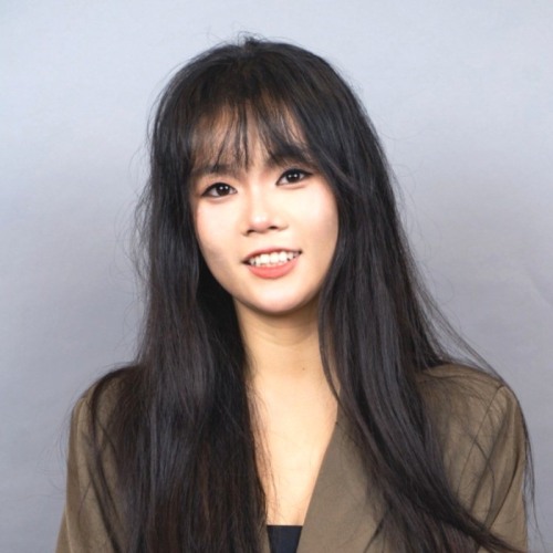 portrait of Grace Zhong