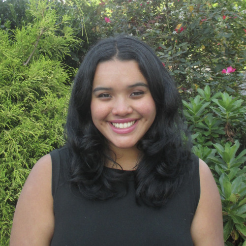 Headshot of Lola Gutierrez-Huang